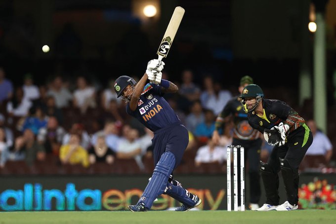 India beat Australia in 2nd T20I to clinch T20I series India beat Australia in 2nd T20I to clinch T20I series